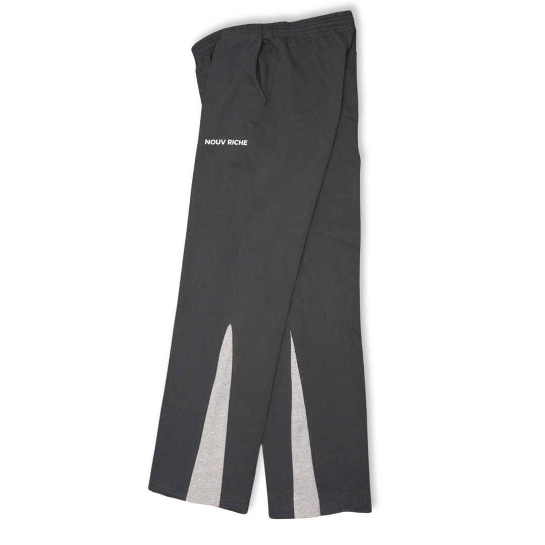 “FINE PRINT” STRAIGHT-STACK SWEAPANTS (NAVY/GREY)